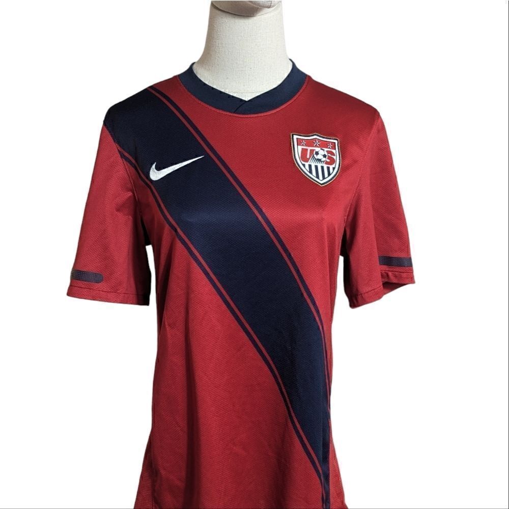 Nike USA Red Blue Soccer Jersey